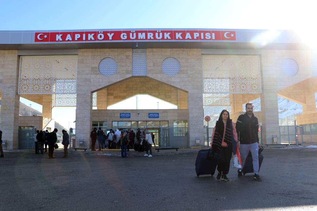 Valizini kapan Türkiye'ye koştu. 5 Nisan'a kadar sürecek 17